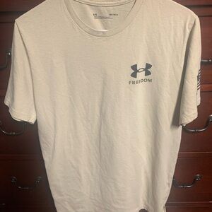 Under Armour Men's Freedom T-Shirt - Beige